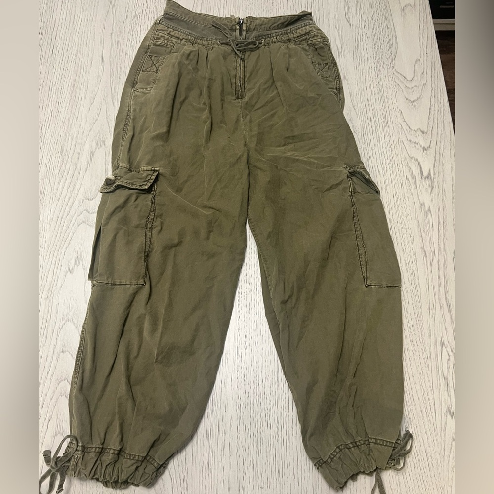 Free People Olive Cargo Pants - Picture 1 of 9